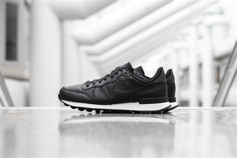 nike internationalist prm leer|Nike Internationalist .